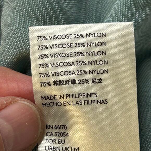 Pilcro Anthropolgie crushed velvet sea foam color button down shirt size 4 - Picture 11 of 14